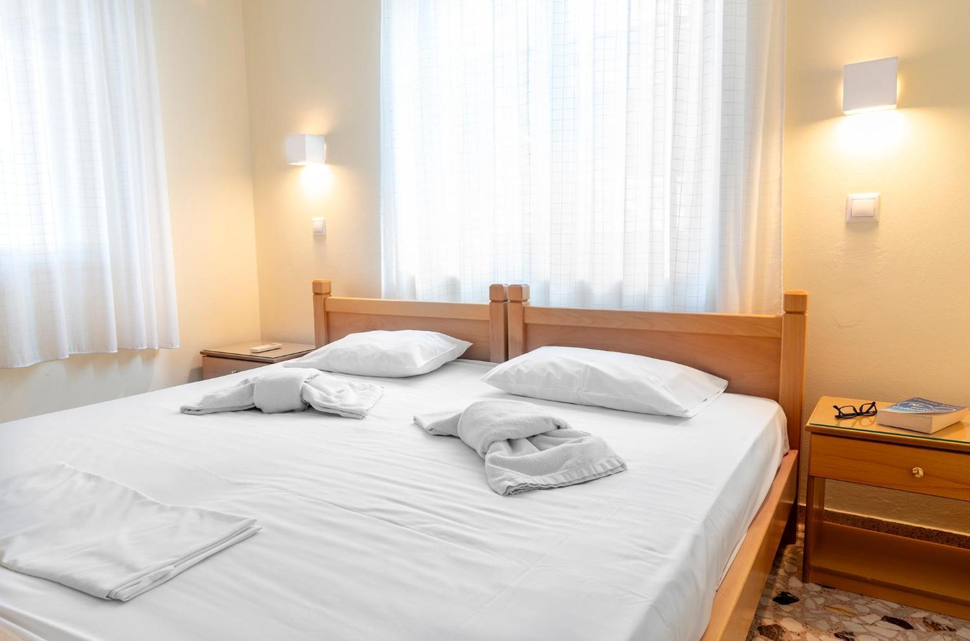 La Skala Eressos Holiday Apartments Екстериор снимка